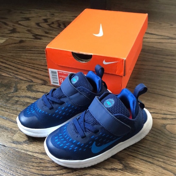 NIKE FREE RN Boy Sneakers - Picture 12 of 12